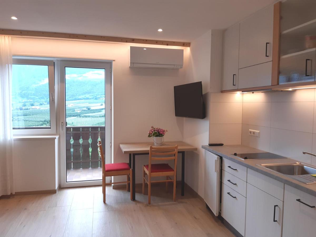 Haus Talblick "Wallbug" Ferienwohnung 1 Naturns Exterior photo